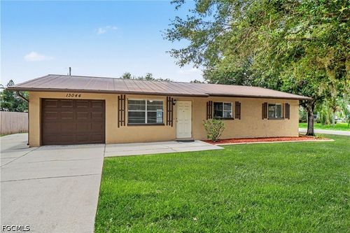 13044 7th St, Fort Myers, FL, 33905-1728 | Card Image