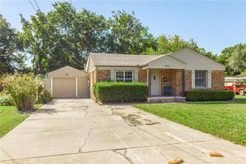 556 Sw 52nd St, Oklahoma City, OK, 73109-8002 | Card Image