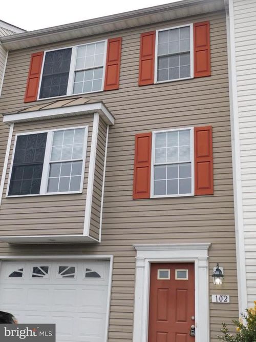 102 Zephyr Ln, WINCHESTER, VA, 22602-6265 | Card Image