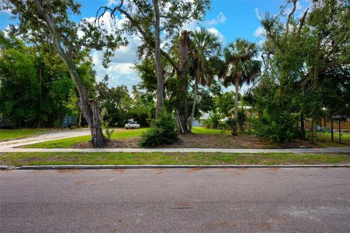 1460 17th St, SARASOTA, FL, 34234-8402 | Card Image