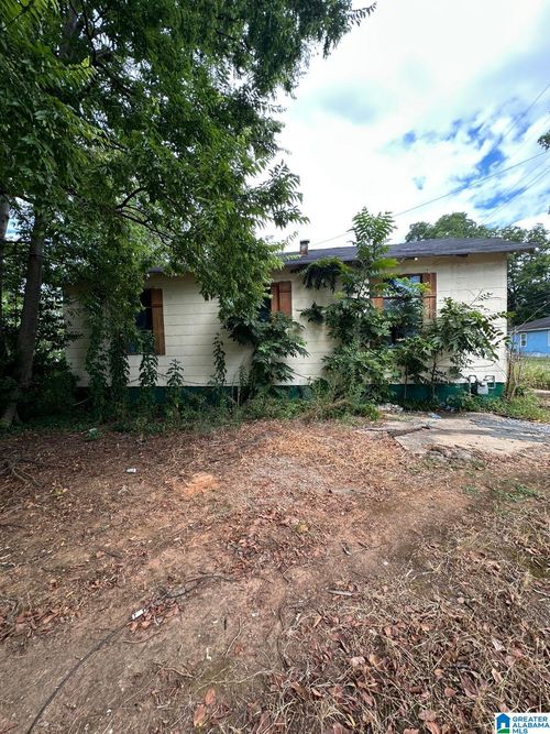 1624 Dennison Ave Sw, BIRMINGHAM, AL, 35211-3711 | Card Image
