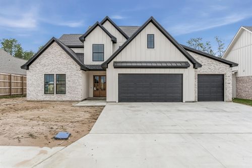 1300 Kalas Cir, Lumberton, TX, 77657-1172 | Card Image