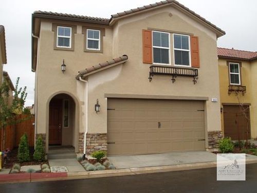 3663 Etchings Way, Clovis, CA, 93619-5162 | Card Image