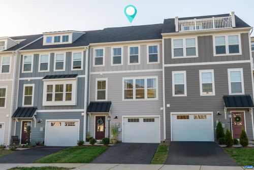 4724 Loyola Way, CHARLOTTESVILLE, VA, 22902-9027 | Card Image