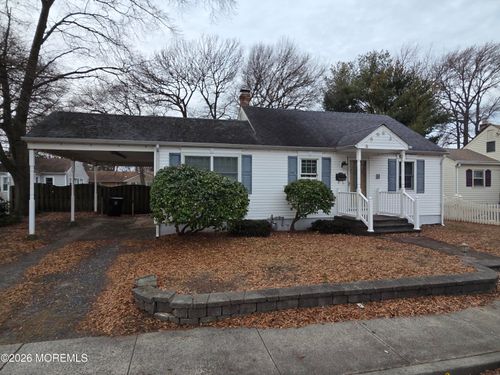 77 Pacific Ave, North Middletown, NJ, 07748-5757 | Card Image