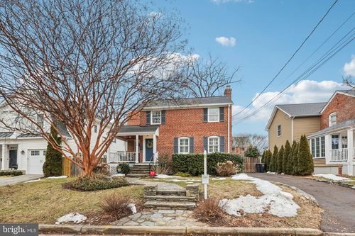 5213 27th Rd N, ARLINGTON, VA, 22207-1724 | Card Image