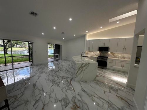 2173 Discovery Cir W, Deerfield Beach, FL, 33442-1016 | Card Image