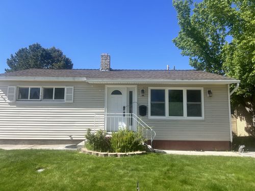 154 W Maple St, Elko, NV, 89801-2960 | Card Image