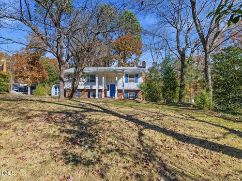 806 Oakley Ct, Cary, NC, 27511-4326 | Card Image