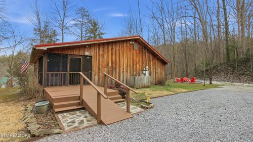 355 Boat Gunnel Rd, Townsend, TN, 37882-3912 | Card Image