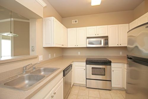 apt-2302-1330 Old Spanish Trl, Houston, TX, 77054-1833 | Card Image