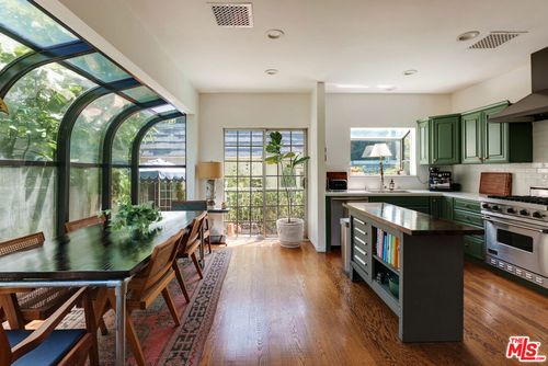 8998 Lloyd Pl Avenue, West Hollywood, CA, 90048 | Card Image
