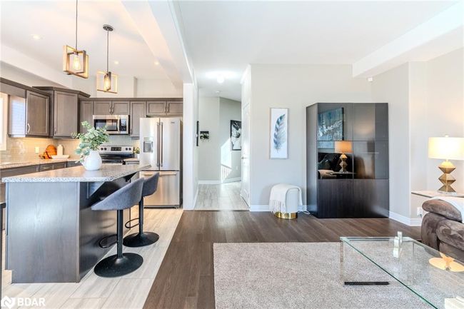 7787 Hanniwell St, House other with 3 bedrooms, 3 bathrooms and 8 parking in Niagara Falls ON | Image 22