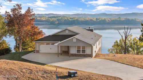 313 Sunrise Trl, Dandridge, TN, 37725-2007 | Card Image