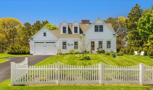 13 Academy Hill Ln, South Dennis, MA, 02660-3656 | Card Image