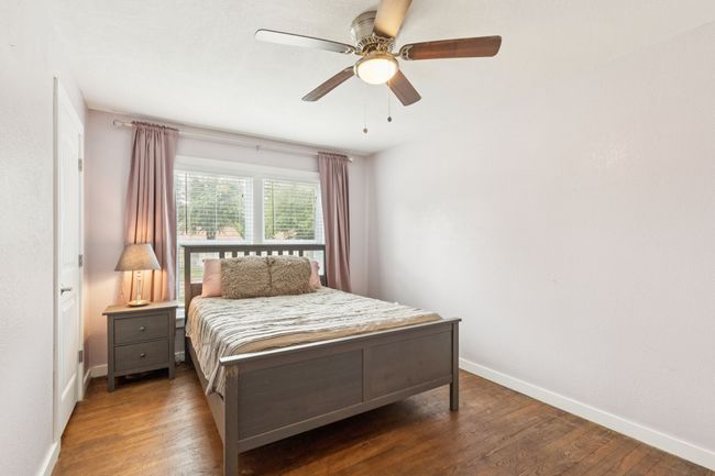 Second/guest bedroom | Image 20