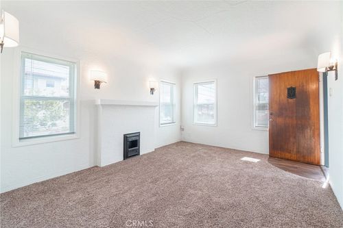 715-705 W 14th St, San Pedro, CA, 90731-4008 | Card Image