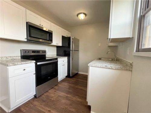 apt-9-313 Mill St, Coraopolis, PA, 15108-1641 | Card Image