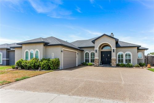 6417 Aikman Ln, Corpus Christi, TX, 78414-6239 | Card Image