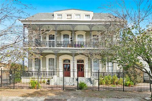 12-1329 Saint Andrew St, New Orleans, LA, 70130-5186 | Card Image