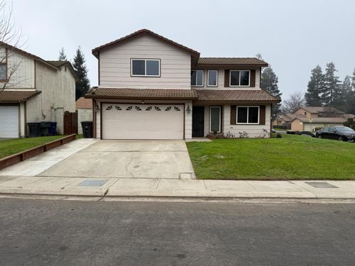 3945 Sparrow Ct, Modesto, CA, 95356-0243 | Card Image