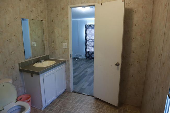 817 E 7 Th St, House other with 3 bedrooms, 2 bathrooms and null parking in Pahokee FL | Image 35