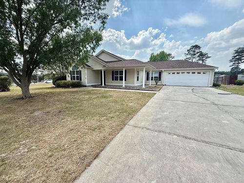 5826 Barkley Ln, Hahira, GA, 31632-3025 | Card Image