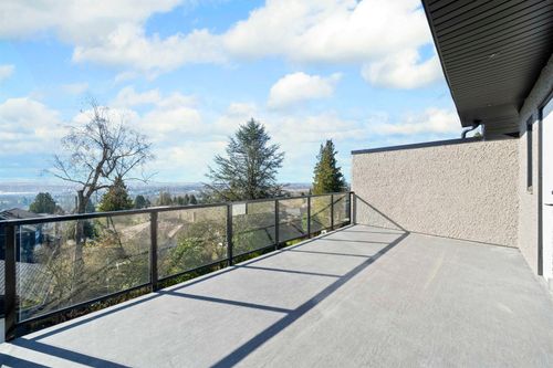 3-4558 Portland Street, Burnaby, BC, V5J2N9 | Card Image