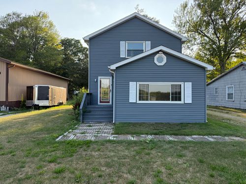 54967 Tulip Rd, New Carlisle, IN, 46552-9725 | Card Image