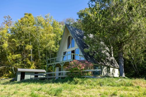 257 Watrous Rd, Rupert, VT, 05768-3008 | Card Image