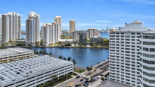 apt-1108-950 Brickell Bay Dr, Miami, FL, 33131-3948 | Card Image