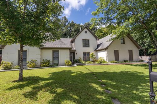 10335 Daeva Cv, Cordova, TN, 38018-0108 | Card Image