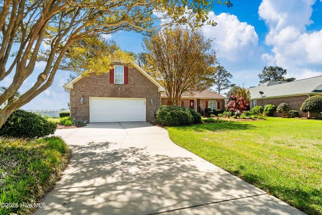 6042 Dolphin Rd, House other with 3 bedrooms, 2 bathrooms and 2 parking in Oriental NC | Image 4