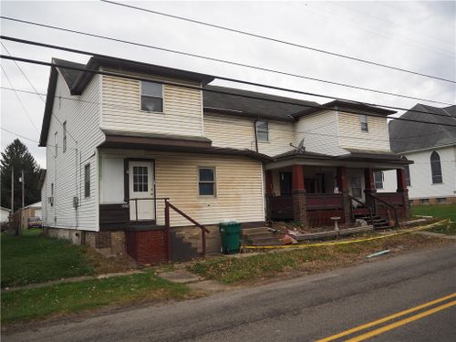 134 Main St, Bruin, PA, 16022-9801 | Card Image