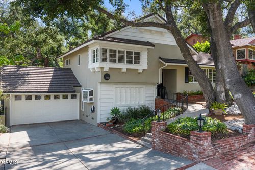 3818 Cedarbend Dr, La Crescenta, CA, 91214-3244 | Card Image