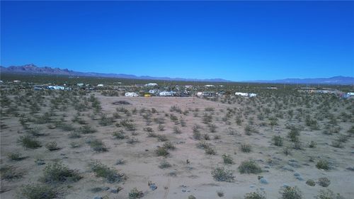 1241 Copper St, Golden Valley, AZ, 86413 | Card Image