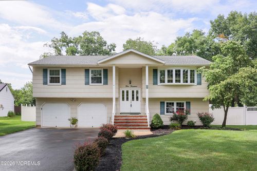 514 Oakview Dr, Toms River, NJ, 08753-5280 | Card Image