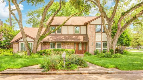 10902 Brentway Dr, Houston, TX, 77070-3912 | Card Image