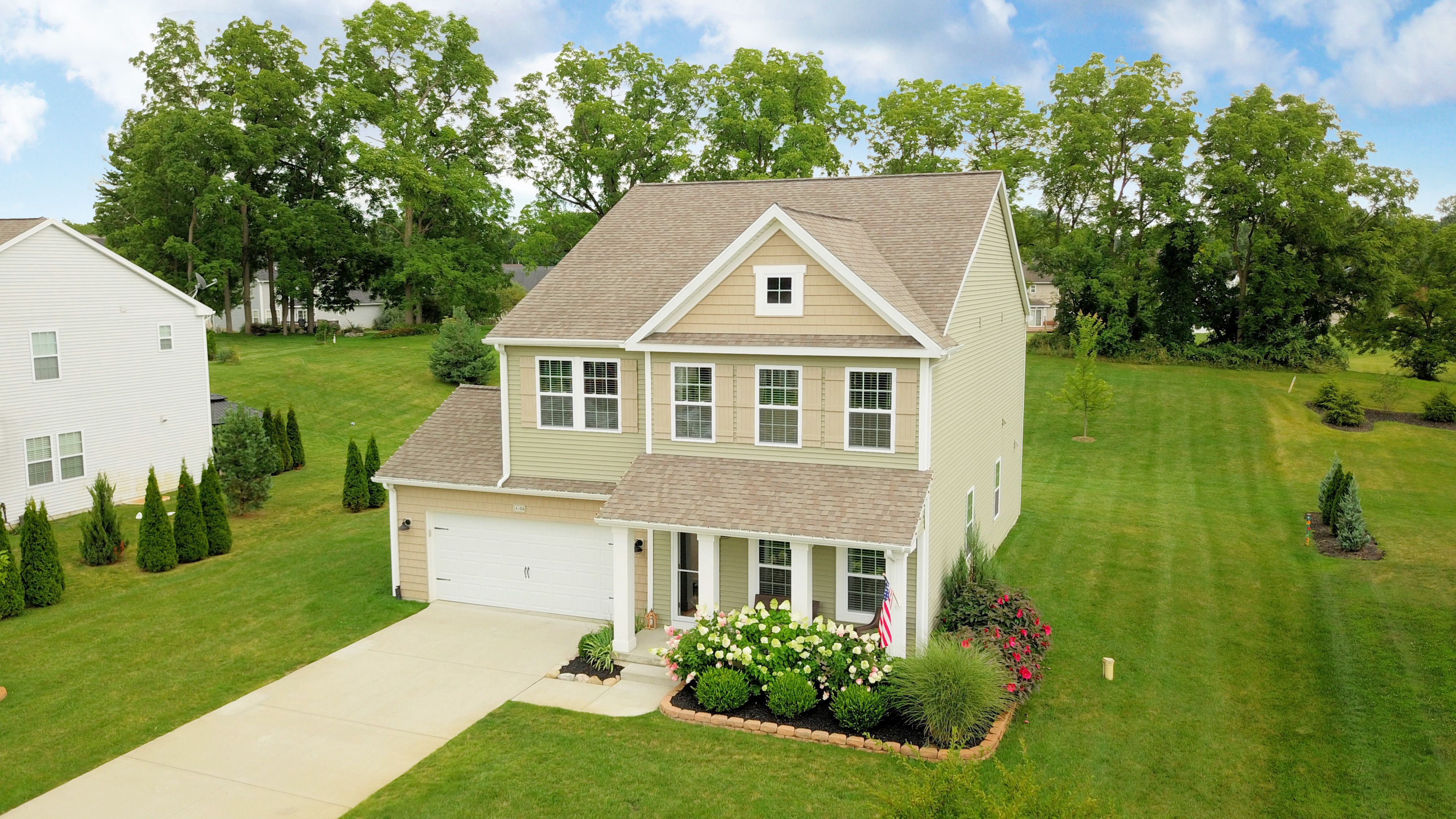 River Ridge Trl, Linden, MI 48451