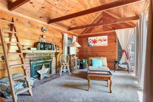 33445 Wild Rose Dr, Green Valley Lake, CA, 92341 | Card Image