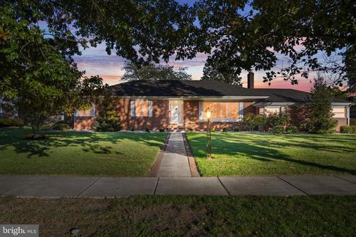 23 Northwood Dr, Vineland, NJ, 08360-4107 | Card Image