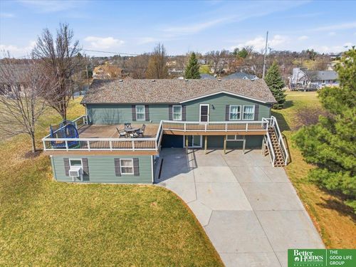 9307 Clubhouse Cir, Plattsmouth, NE, 68048-4210 | Card Image