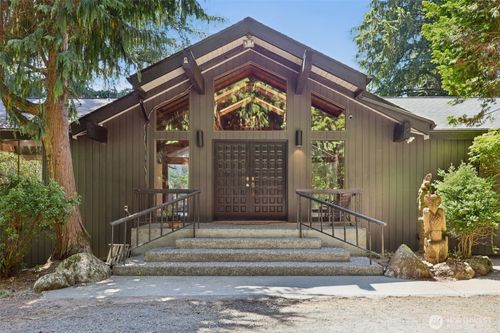a-9402 Ray Gray Rd, Granite Falls, WA, 98252-9632 | Card Image