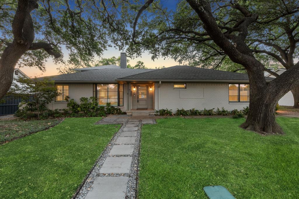 Brandeis Ln, Dallas, TX 75214