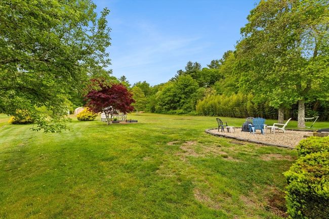 301 County Rd, House other with 1 bedrooms, 1 bathrooms and 6 parking in Marion MA | Image 28