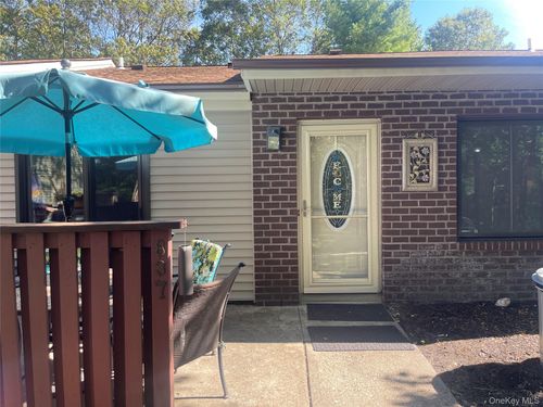 837-837 Skyline Dr, Coram, NY, 11727-3661 | Card Image