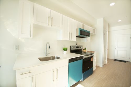 405-2085 N Main St, Sunset, UT, 84015-3272 | Card Image