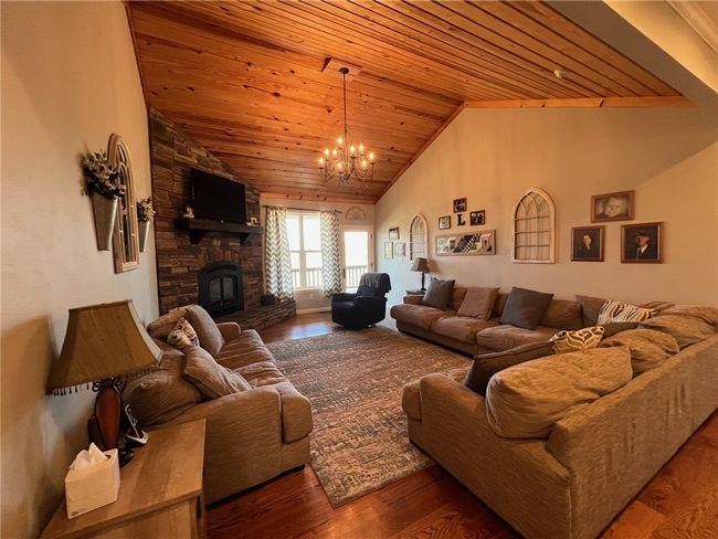 82 Nc 8208, House other with 5 bedrooms, 4 bathrooms and null parking in Jasper AR | Image 8