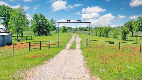 11271 Jinkins Rd, North Zulch, TX, 77872-6025 | Card Image