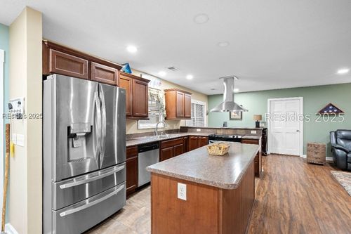 191 Franklin Cir, Ridgeland, SC, 29936-4439 | Card Image